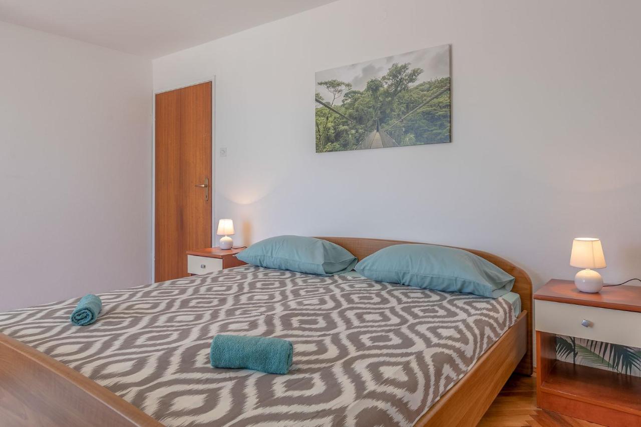 Villa John Πούλα Εξωτερικό φωτογραφία