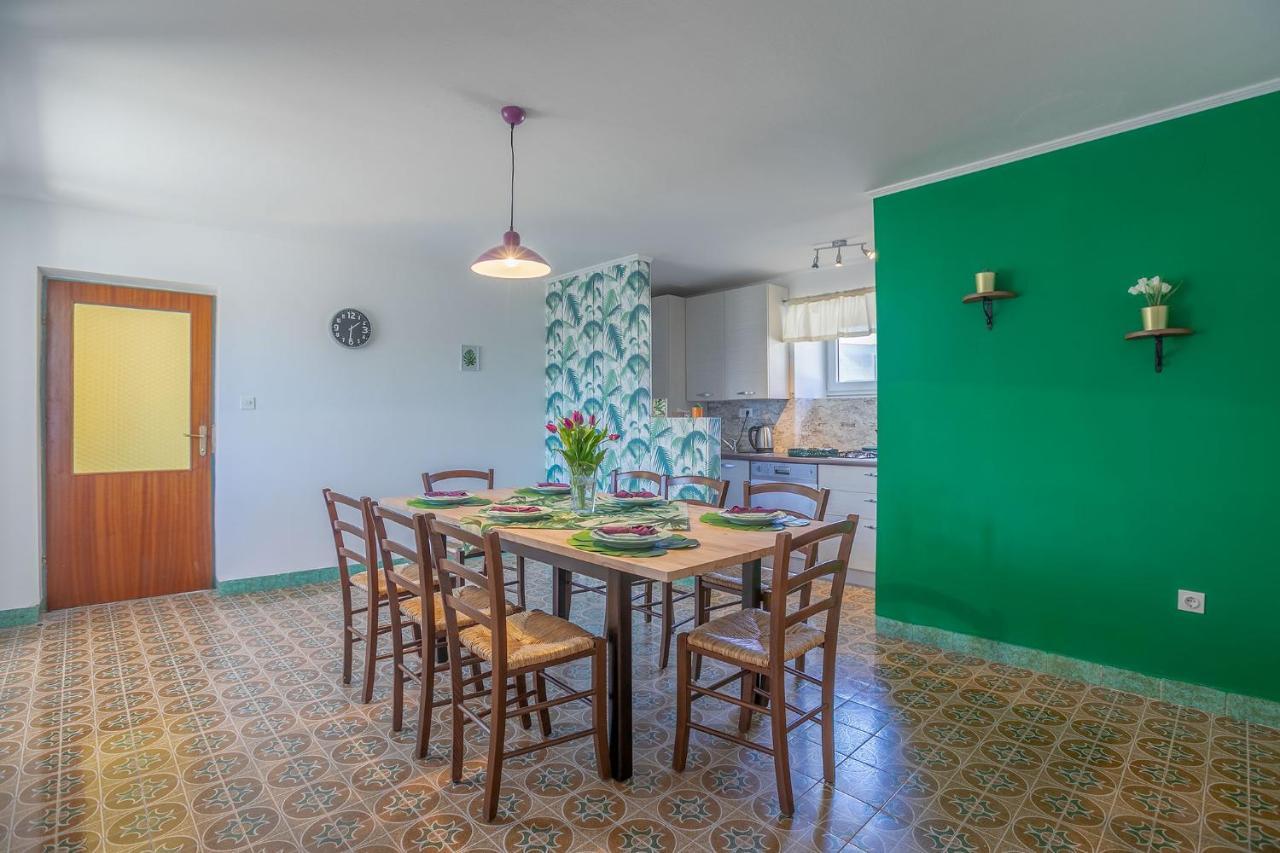 Villa John Πούλα Εξωτερικό φωτογραφία
